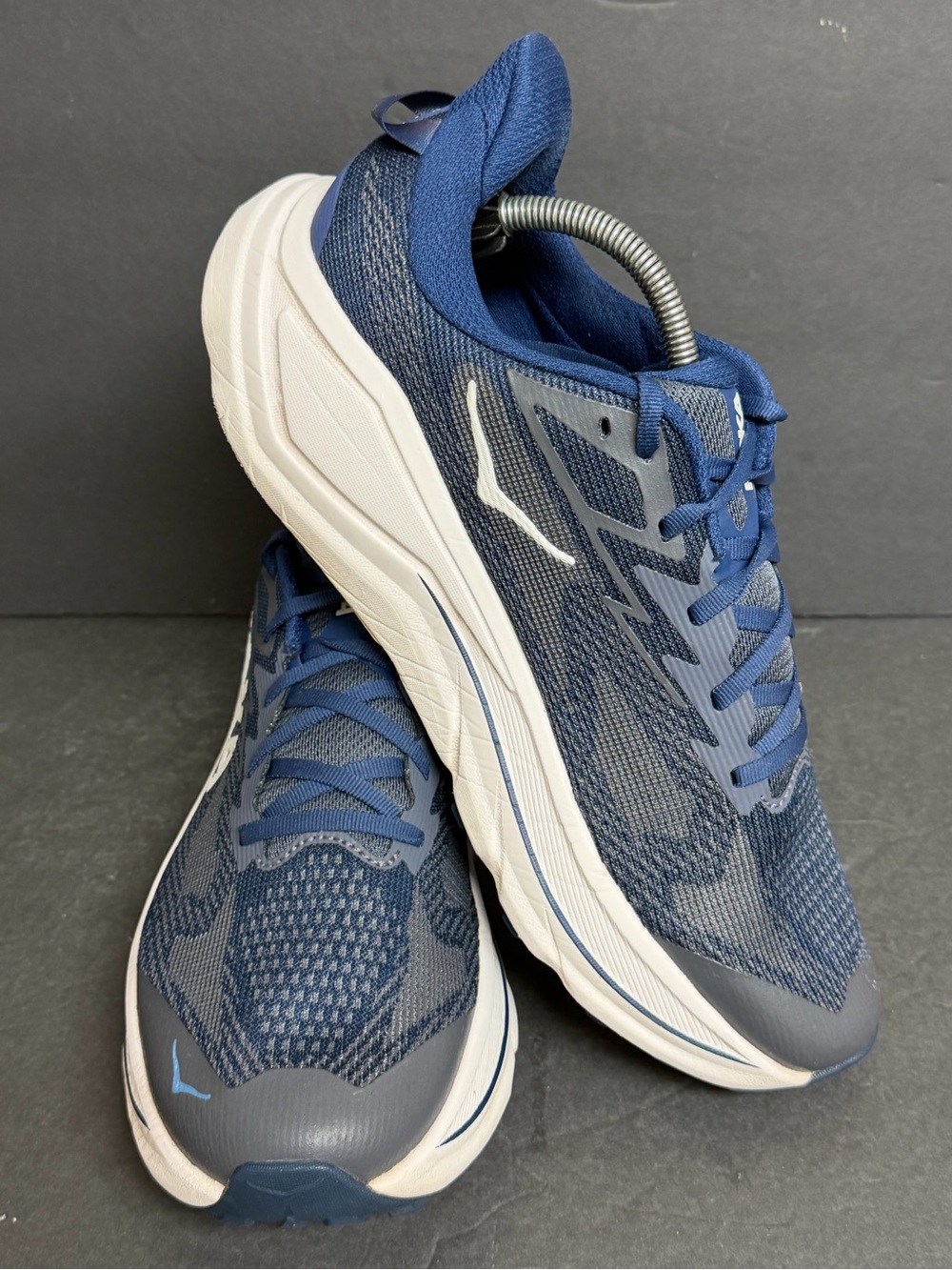 Hoka One One Challenger 8 1168718-MGRT Athletic Shoes Men's 11 2E WIDE CLEAN - Picture 2 of 11